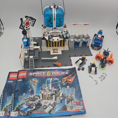 Lego space - space, police